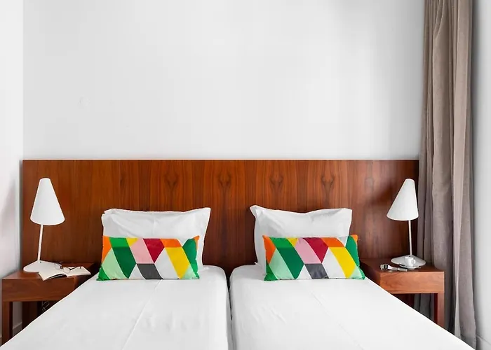 Guestready - Flat W/ Garage Near S. Jorge Castle