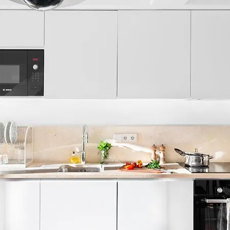 Guestready - Flat W/ Garage Near S. Jorge Castle Appartement