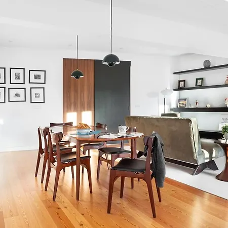 Appartement Guestready - Flat W/ Garage Near S. Jorge Castle